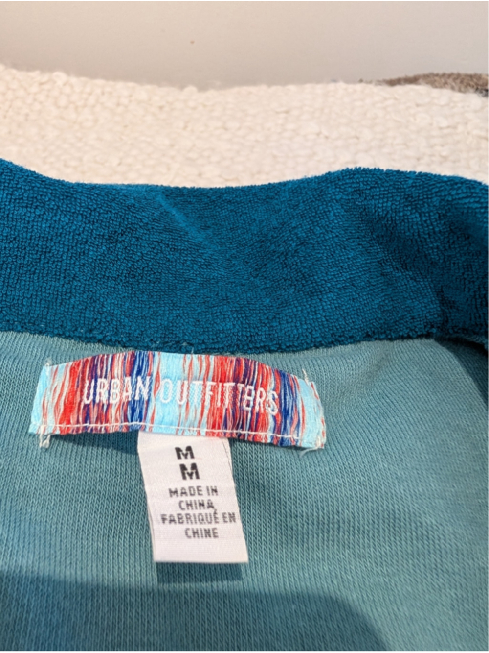 Womens Urban Outfitters M Teal Floral Embroidered Terry Polo Pocket Top Y2K - Picture 3 of 11